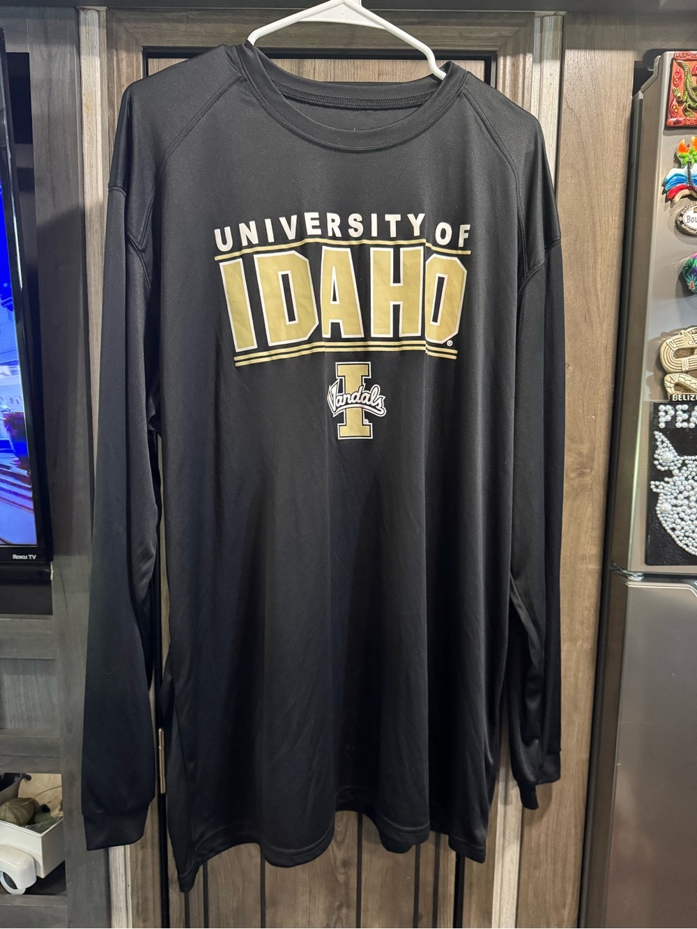 EUC!University of Idaho Vandals Men's Black Long-Sleeve Performance Tee